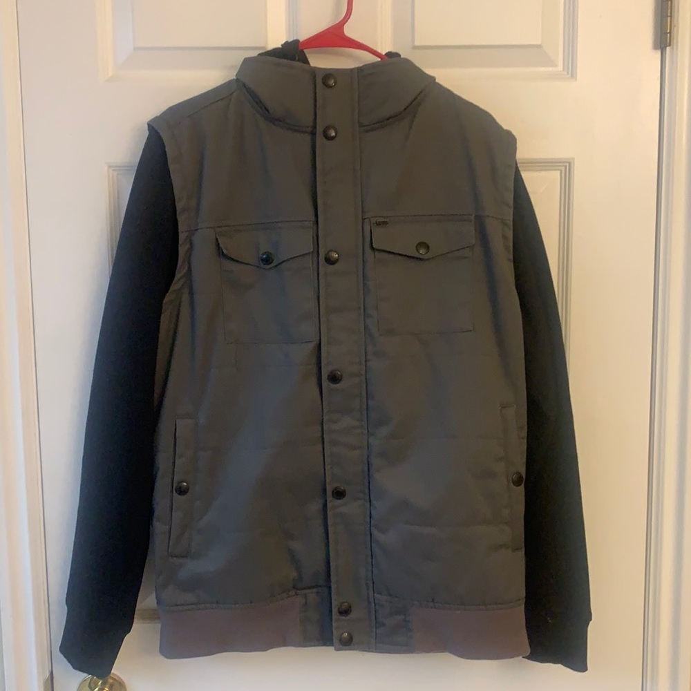 DRAVUS black & grey  full zip with buttons.